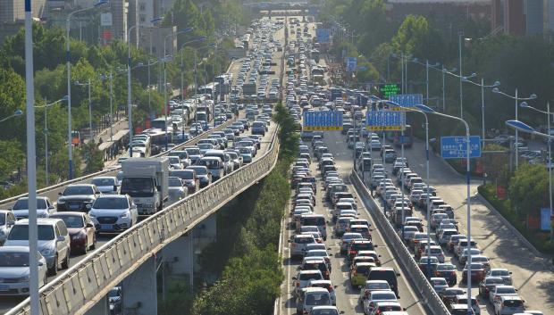 La demanda interna de coches en China ha caído más de un 30 %