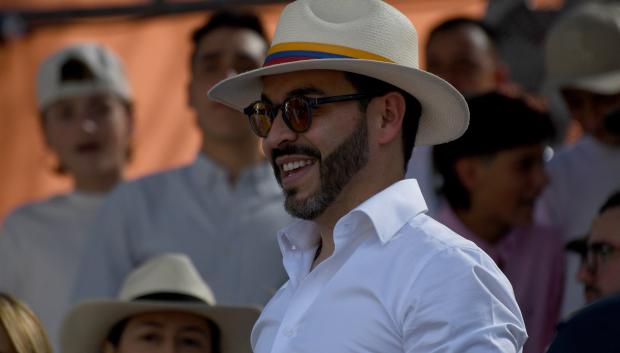 Abelardo de la Espriella en un acto en Colombia