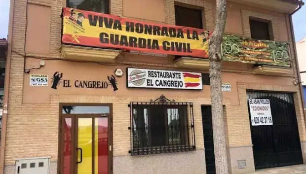 El Cangrejo, especializado en menú del día y pollos asados
