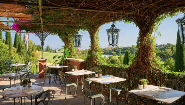 Uno de los jardines del hotel