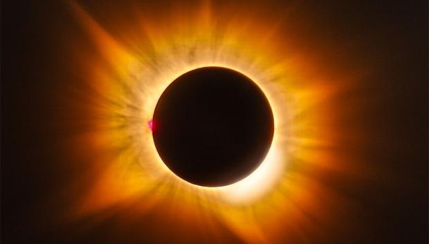 La imagen del día de la NASA representa al eclipse solar total del 12 de agosto de 2026 desde Benavente (Zamora)