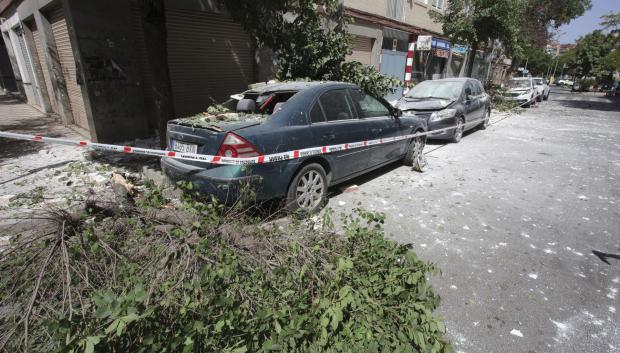 Daños tras la serie de terremotos este martes en Granada que han dejado tres heridos leves
