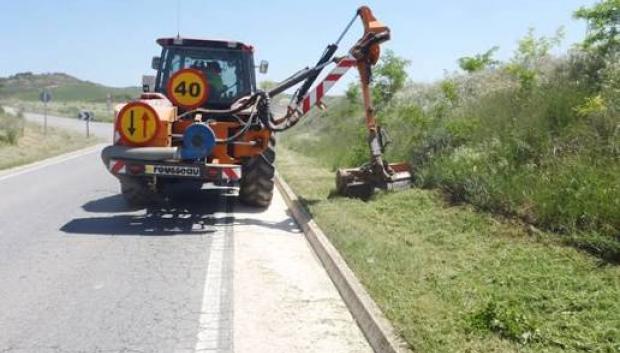 Este año apenas se ven barredoras en las carreteras