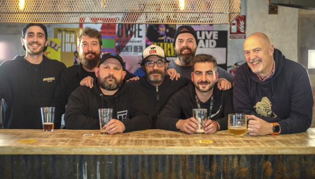 El barrio de Vallecas cuenta con su propia cerveza, CCVK