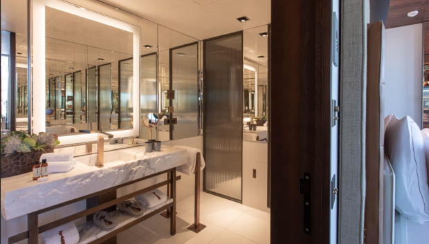 Uno de los baños en suite de una de las habitaciones del hotel