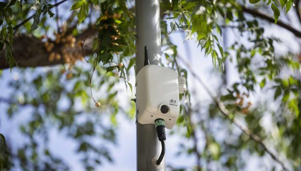 Sensor del proyecto de monitorización de biodiversidad urbana en Madrid Río