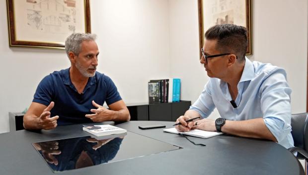 Juan Manuel Gómez Carmona, durante la entrevista