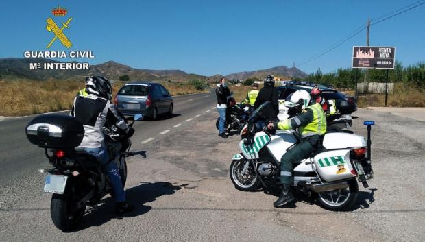 La norma no entiende de excepciones y la DGT no ha reflejado ninguna