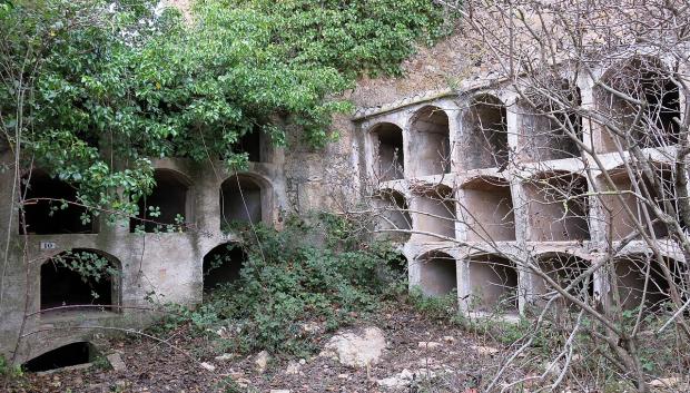 El cementerio abandonado de Marmellar