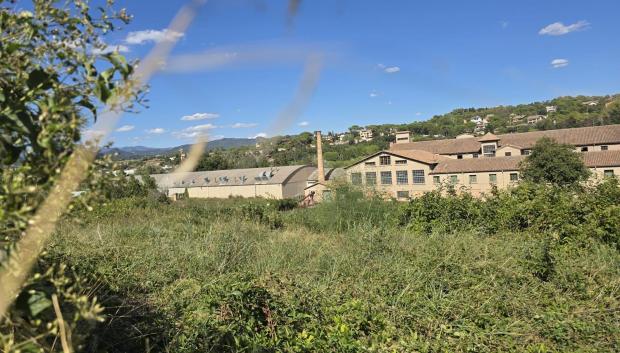 La colonia textil Cal Bassacs, uno de los máximos exponentes del esplendor industrial de la cuenca del Llobregat en los s XIX y XX