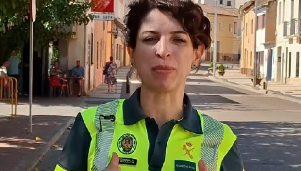 Su compañera explica los cambios en ciudad