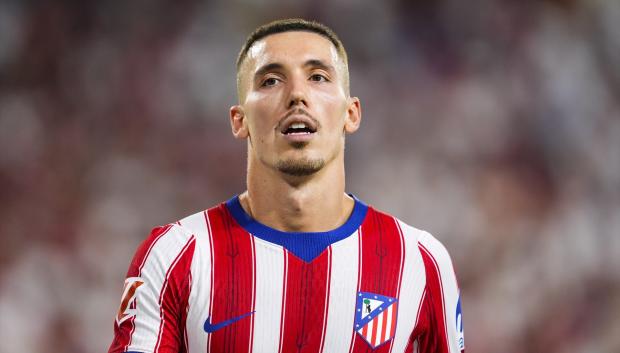 Alejandro Grimaldo, en un partido con el Atlético de Madrid