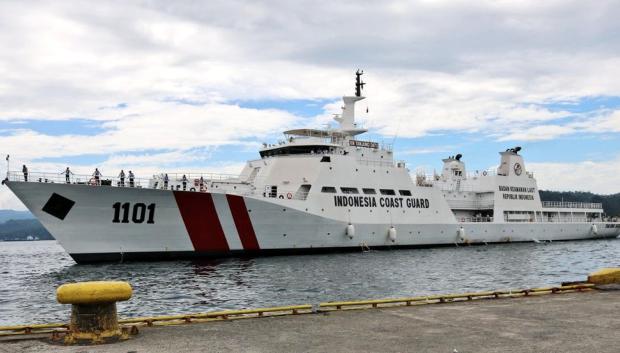 Barco de la Guardia Costera de Indonesia