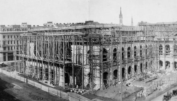Ópera Estatal de Viena en construcción, 1865