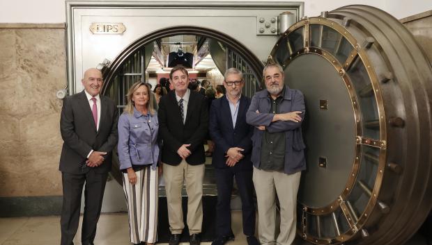 Reconocimiento a una de las grandes figuras de la cultura vallisoletana: Narciso Alonso-Cortés, en el marco de las actividades conmemorativas por el 150 aniversario de su nacimiento. Su legado será depositado en la Caja de las Letras del Instituto Cervantes