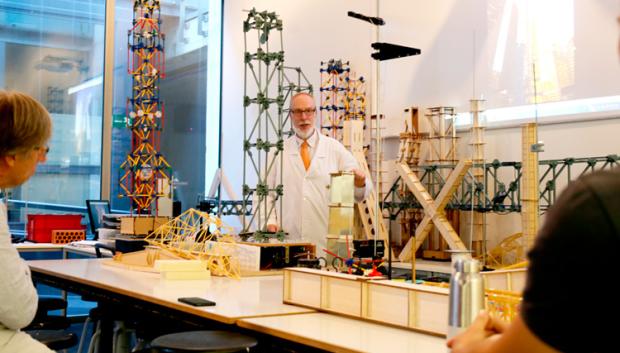 Una de las actividades de la Noche Europea de los Investigadores en el CEU San Pablo