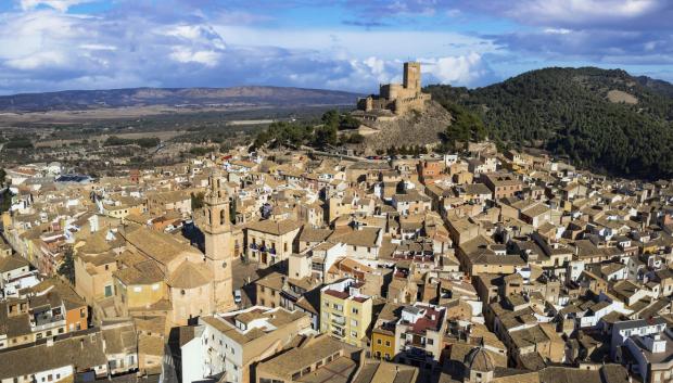 El pueblo medieval de Biar y su castillo