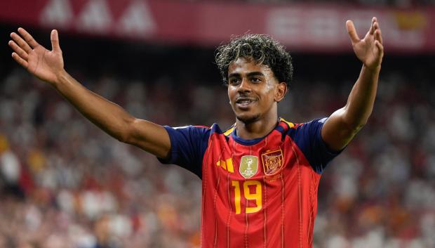 Lamine Yamal, durante el partido España - Croacia