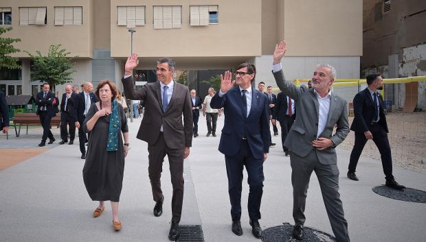 Pedro Sánchez, el lunes junto a la experta en vivienda Carme Trilla