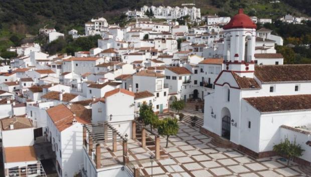 Genalguacil pertenece a la categoría de Pueblos Bonitos de España