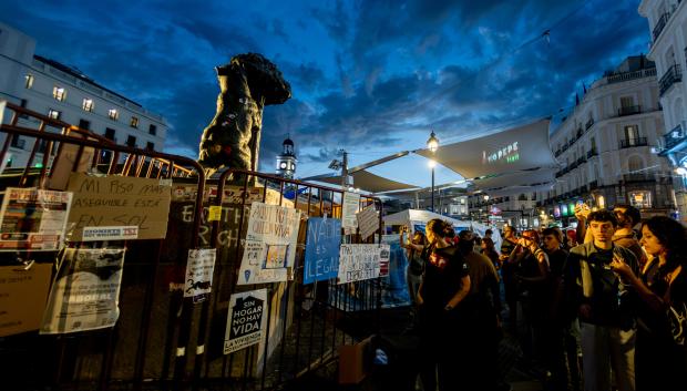 Imagen de la acampada en la Puerta del Sol