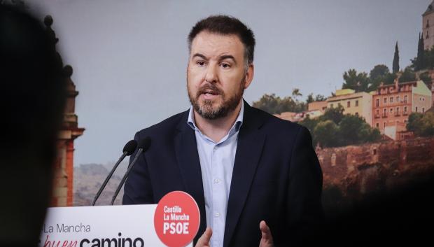 El portavoz de Empleo y Agricultura del Grupo Socialista en las Cortes de Castilla-La Mancha, Antonio Sánchez Requena