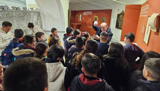 Visita escolar a la iglesia del Juramento