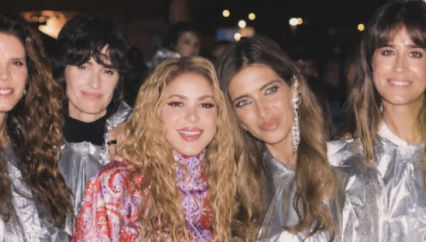 Shakira con Sara Carbonero, Paz Vega, Isabel Jiménez...