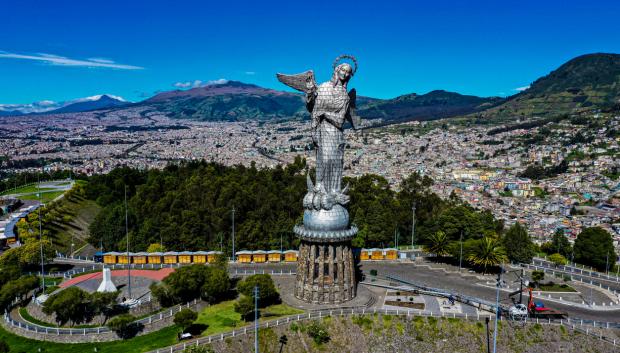 El Panecillo en Quito, la estatua más famosa de la capital de Ecuador