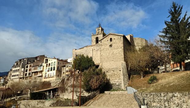 Imagen de archivo de Bagà desde la plaza Tiraval.