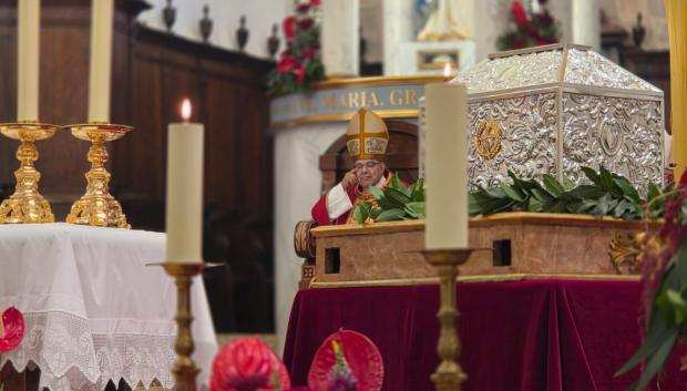 El cardenal Marcello Semeraro durante la ceremonia de beatificación en la Catedral de Ibiza.