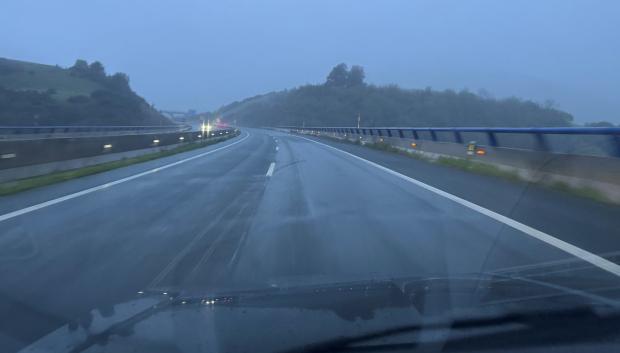 El carril derecho es el más peligroso con diferencia