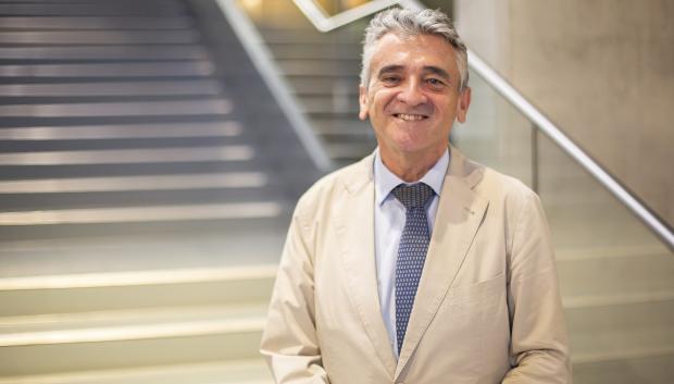 Jaime Boceta Osuna es médico del equipo de soporte de cuidados paliativos del Hospital Universitario Virgen de la Macarena de Sevilla, y presidente del Comité de Ética Asistencial Sevilla-Norte y vocal del Comité de Bioética de Andalucía