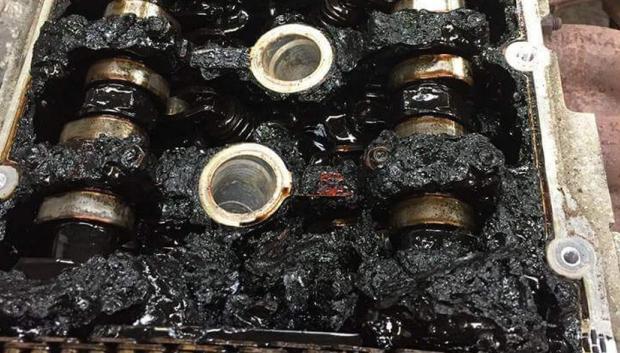 Si no lo cambiamos el aceite directamente se queda solidificado