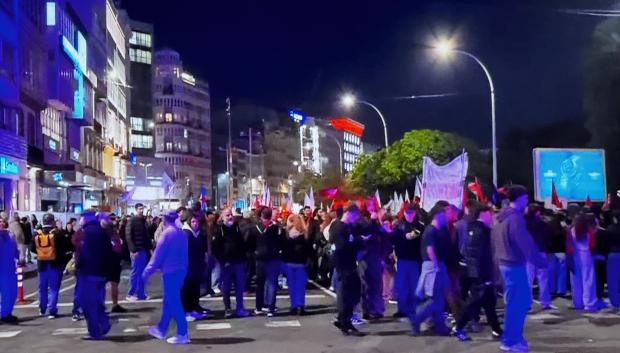 Protesta ante la Subdelegación del Gobierno en La Coruña