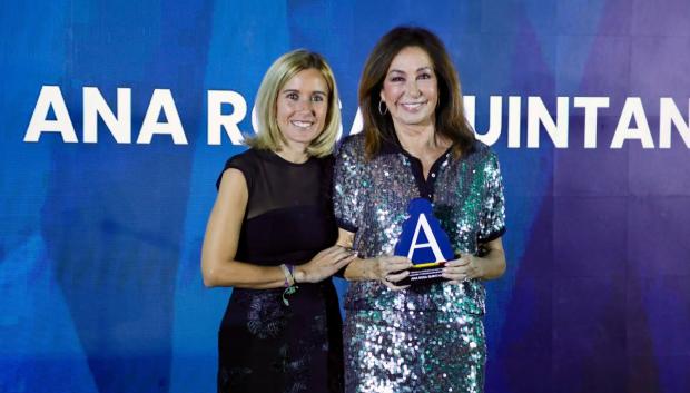 Ana Rosa Quintana en los Premios Avanza