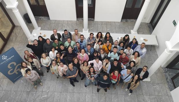 Grupo de autogestores y personas de apoyo de Futuro Singular Córdoba