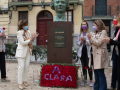 Mujeres del PSOE homenajean a Clara Campoamor.
