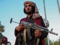 Soldado de una patrulla talibana