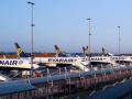 Aviones de Ryanair en un aeropuerto