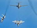 Aviones de combate sauditas flanquean el avión norteamericano sobre el Mar Rojo