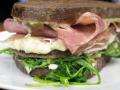 Sándwich Jara