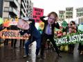 Manifestación en contra de los combustibles fósiles en Glasgow