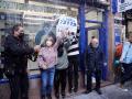 La administración ubicada en la calle Nagusia 9 de Basauri, que ha vendido 172 series del segundo premio, celebra la noticia