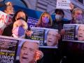 Manifestación en Roma contra la candidatura de Berlusconi al Quirinale