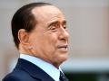 Silvio Berlusconi, en 2020, tras salir del hospital después de dar positivo por covid