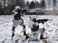 Dos militares del ejército de Rusia durante unos entrenamientos en la región de Moscú