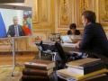 El presidente de Francia, Emmauel Macron, en una videoconferencia con su homólogo ruso, Vladimir Putin, en una imagen de archivo