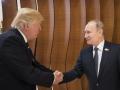 Expresidente de los EE.UU., Donald Trump (Iz) con ruso, Vladimir Putin, en Alemania (2017)