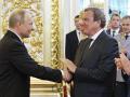 Vladimir Putin y Gerhard Schröeder en el Krémlin en 2018